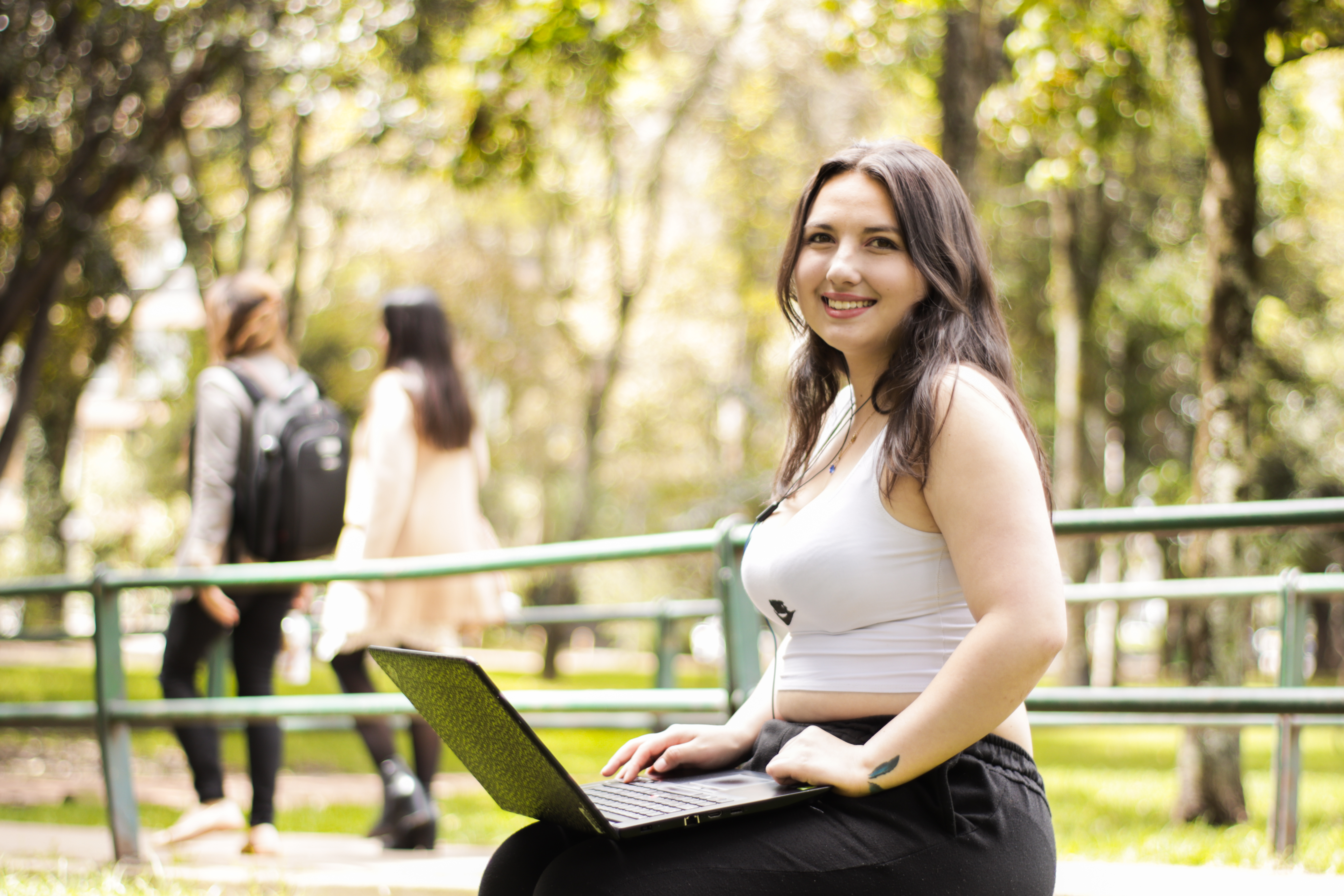 Técnico Contabilidad y Finanzas: Empleo Seguro en Colombia