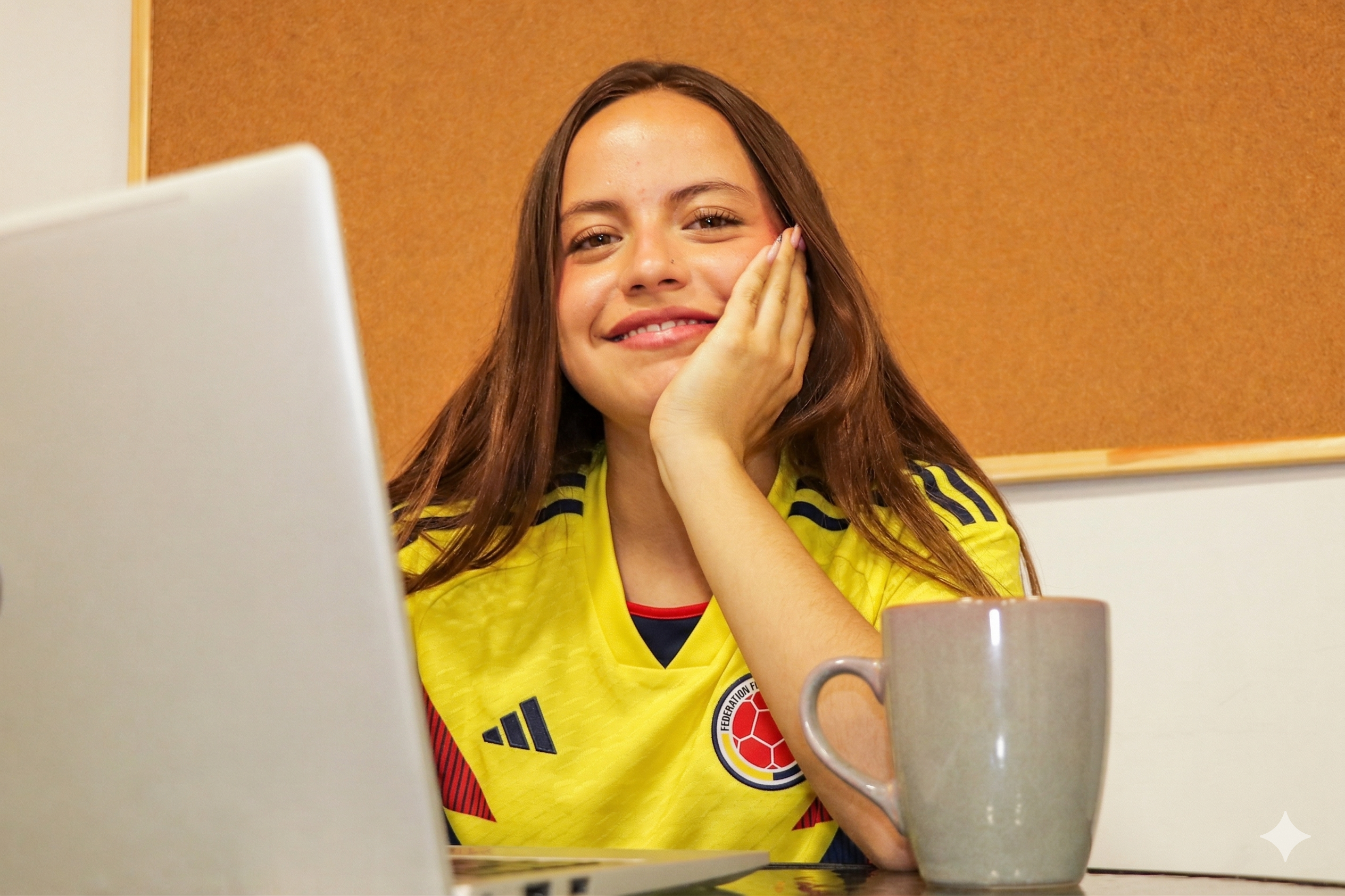 Patrocinio Adidas Colombia 2026: Estudia y Trabaja con Éxito
